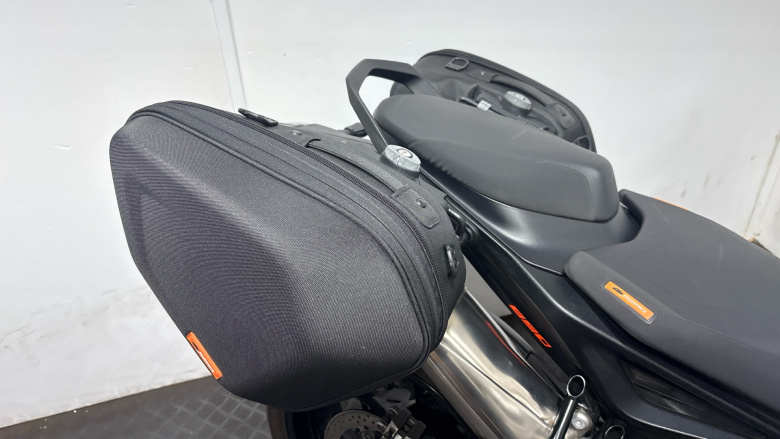 Ktm Duke 890 Duke (22MY)